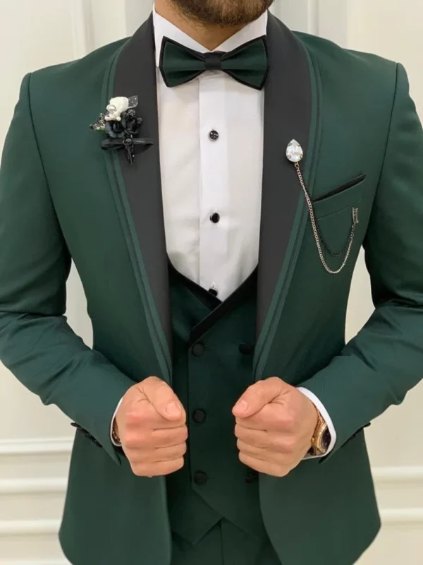 Classy Three Piece green Men's Suit for Wedding
